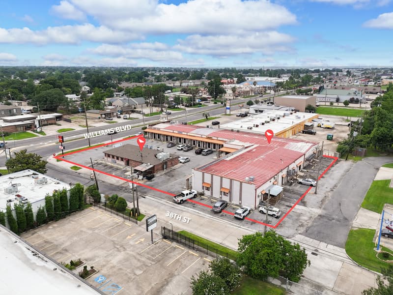 Value-Add Strip Center on Williams Blvd