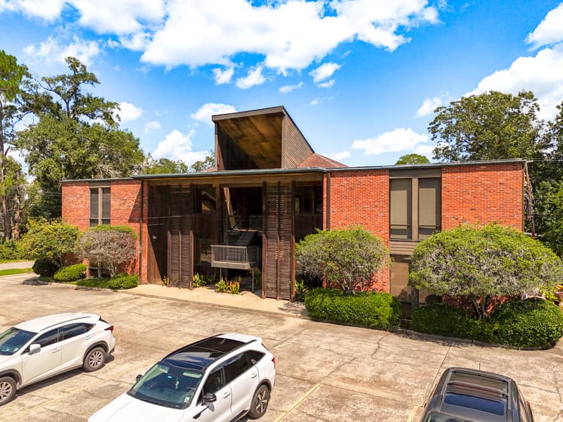 Quiet Professional Office Suite for Lease on S Foster Dr
