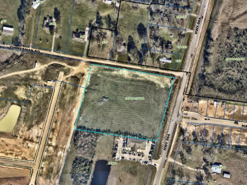 ±5.67 Acre Corner Development Site with Dual Frontage