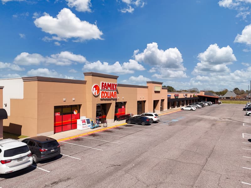 Medical Office in the Oaks Shopping Center