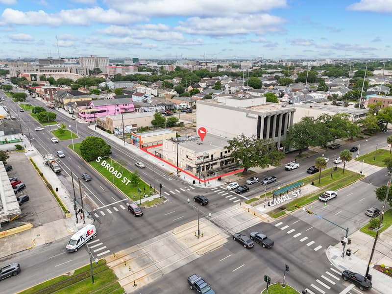 Prominent Retail Property with Secure Parking for Sale
