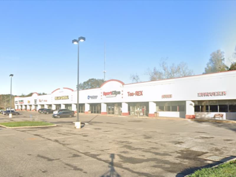 Prime Walmart Shadow-Center Suites off Ambassador Caffery