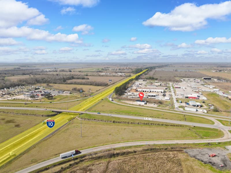 Industrial Warehouse with Fenced Yard & I-10 Visibility