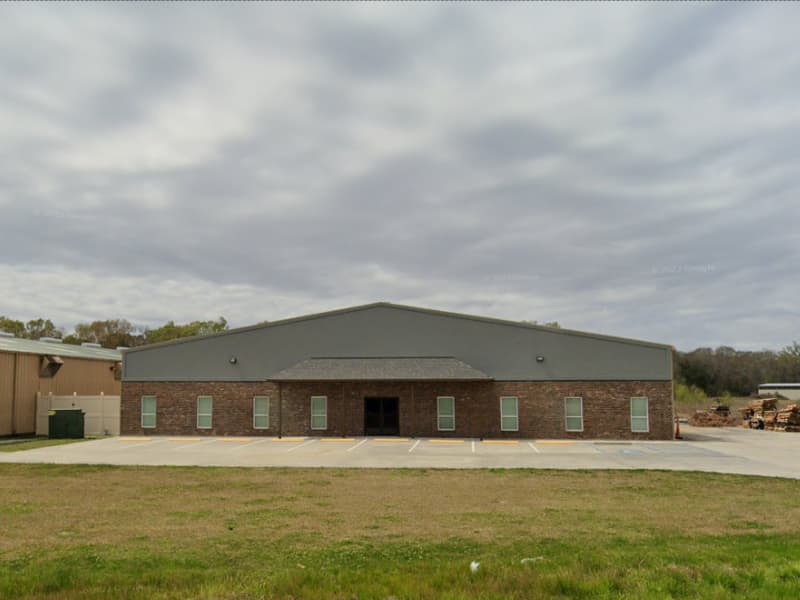 Large ±20,000 SF Warehouse ideal for Bulk Storage and Distribution