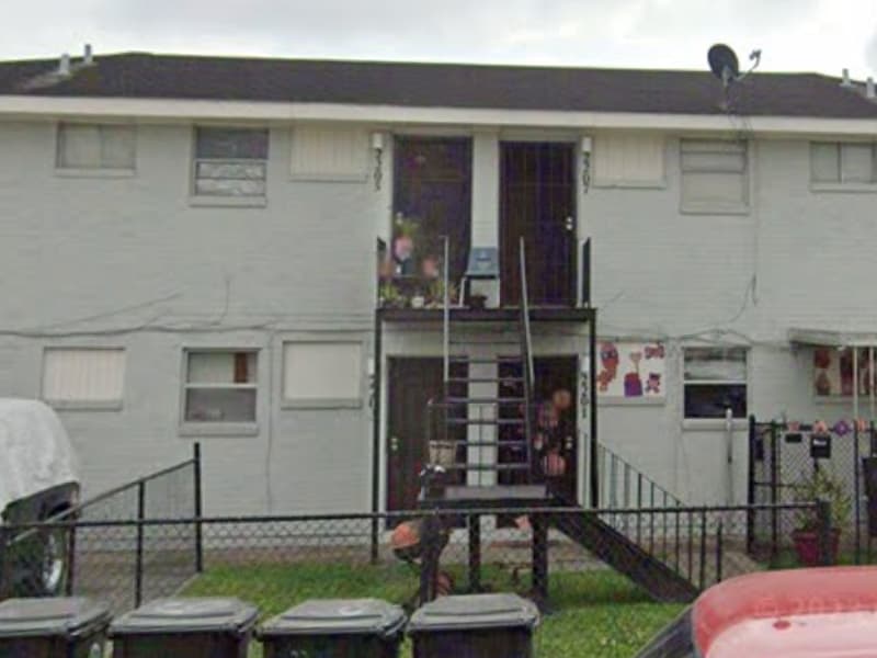 100% Occupied Fourplex in Rapidly Developing Neighborhood