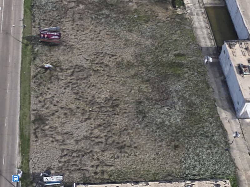 Build-Ready ±0.93-Acre Site in Amazon Corridor