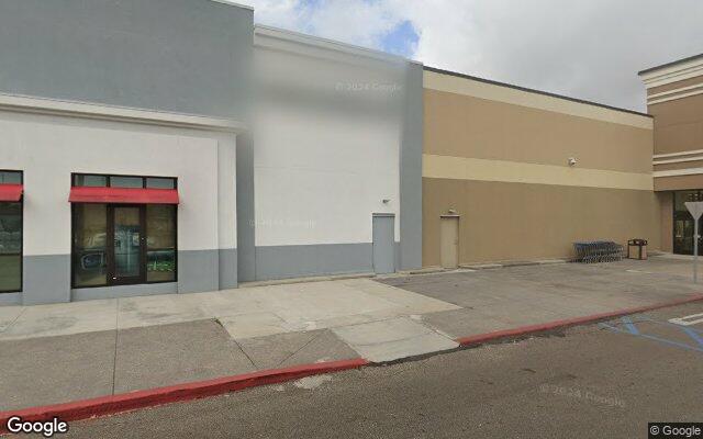 Street view of 2424, 2434, 2444 Manhattan Blvd, 119,957 SF strip center in Harvey, LA