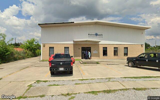 Street view of 1833 Industrial Boulevard, 12,740 SF industrial/warehouse building in Harvey, LA