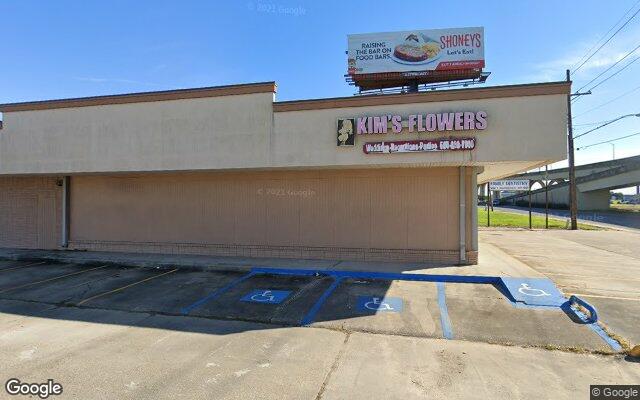 Street view of 3709 Westbank Expy (Units 7, 8, 9, 10, 11, 12), 10,000 SF retail building in Harvey, LA