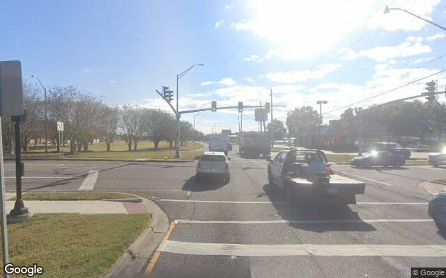 Street view of Lots 441-A1, 442-A2 Westbank Expy, 0.92 acres of land in Westwego, LA