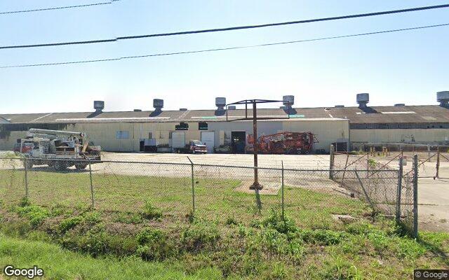Street view of 6025 River Rd, 248,000 SF industrial/warehouse building in Marrero, LA
