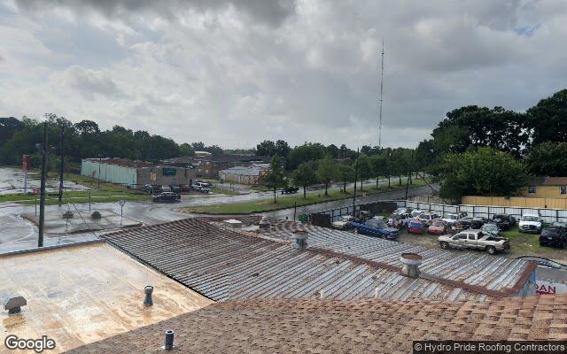 Street view of 2511 Whitney Ave, 2,618 SF industrial/warehouse building in Gretna, LA