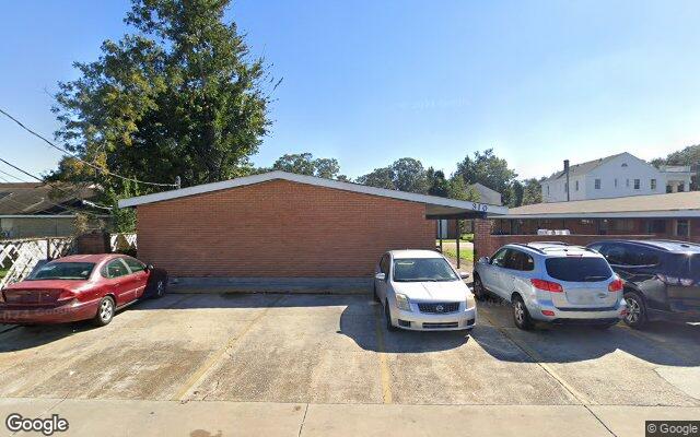 Street view of 310 9th St, Apartment Complex in Gretna, LA