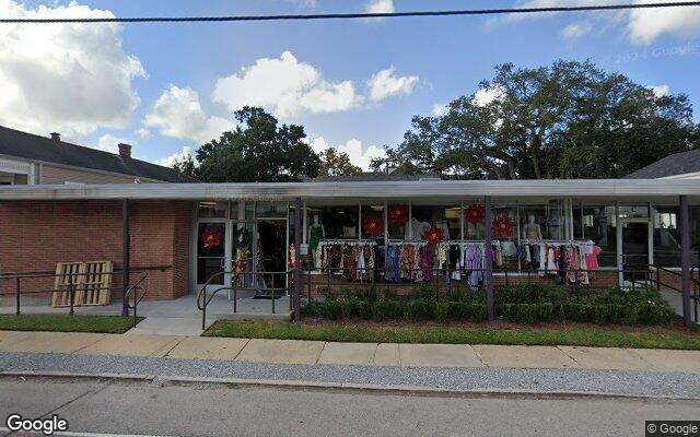 Street view of 714 Lafayette St, 4,493 SF retail building in Gretna, LA