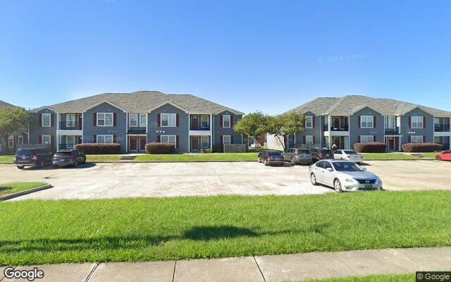 Street view of 600 Nel Ct, Apartment Complex in Gretna, LA