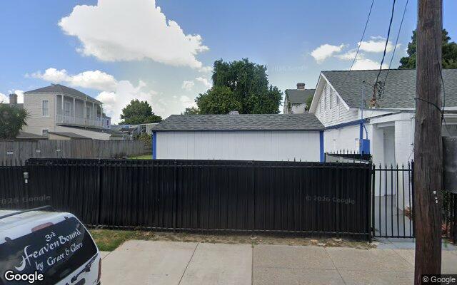 Street view of 2613, 2617 Annunciation St, 2,538 SF church building in New Orleans, LA