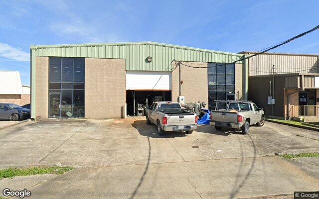 Street view of 517 Time Saver Ave, 5,544 SF industrial/warehouse building in Harahan, LA