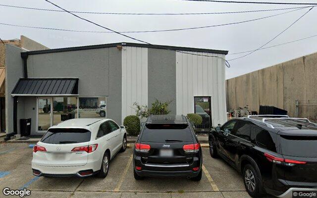 Street view of 5601 Jensen St, 3,000 SF industrial/warehouse building in New Orleans, LA