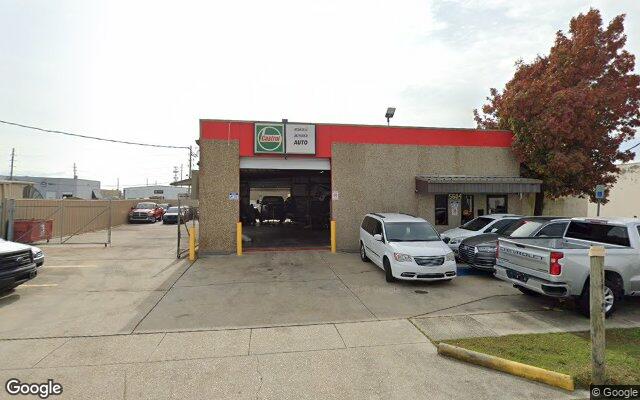 Street view of 5604 Heebe St, 2,883 SF industrial/warehouse building in Harahan, LA