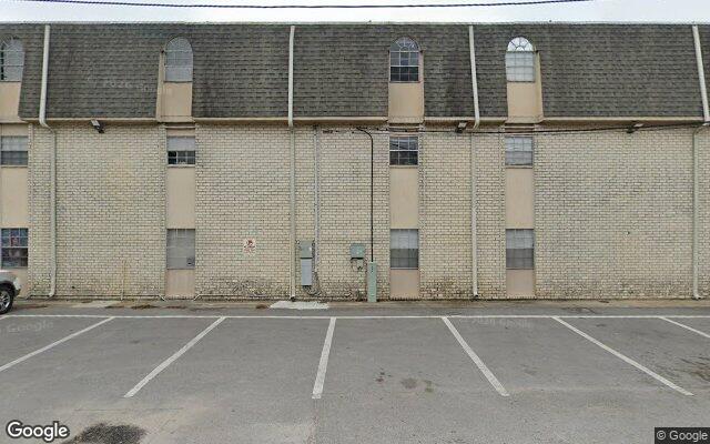Street view of 650 Central Ave, 36,660 SF apartment complex in Metairie, LA