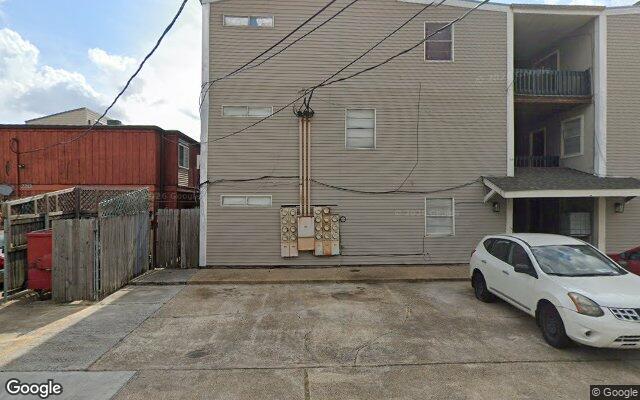 Street view of 2205 N Hullen St, Apartment Complex in Metairie, LA