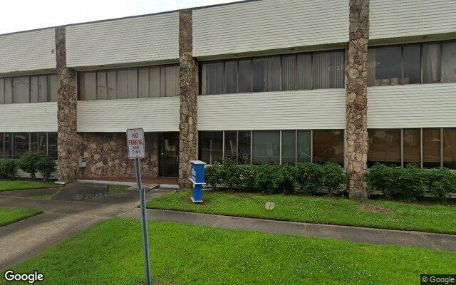 Street view of 2001 21st St, 7,754 SF office building in Kenner, LA