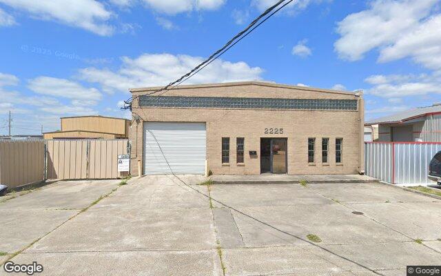 Street view of 2225 Fayette St, 4,000 SF industrial/warehouse building in Kenner, LA