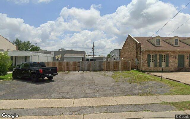 Street view of 2717 Division St, 0.13 acres of land in Metairie, LA