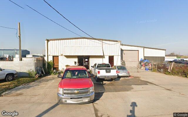 Street view of 2321 Fayette Street, 5,000 SF industrial/warehouse building in Kenner, LA
