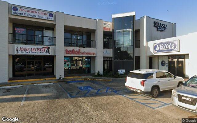 Street view of 2401 Veterans Blvd, 24,630 SF strip center in Kenner, LA