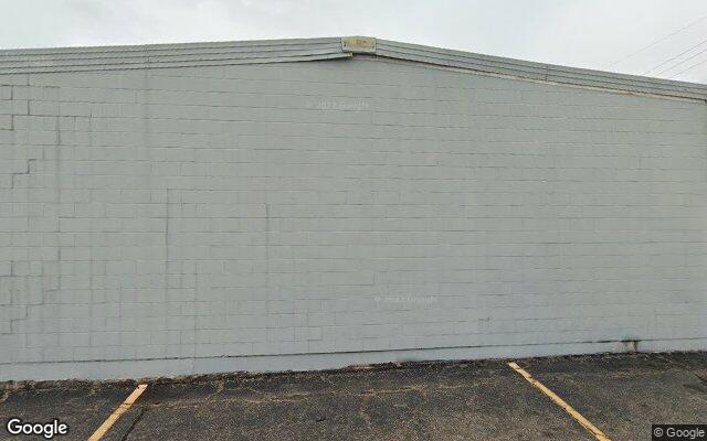 Street view of 3125 N Causeway Blvd, 4,560 SF auto repair shop in Metairie, LA
