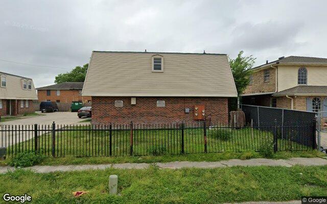 Street view of 4870, 4900, 4910, 4920 Alsace St, 15,360 SF apartment complex in New Orleans, LA