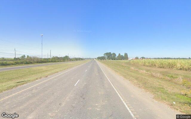 Street view of 32700 Hwy 3089, 26,802 SF strip center in Donaldsonville, LA