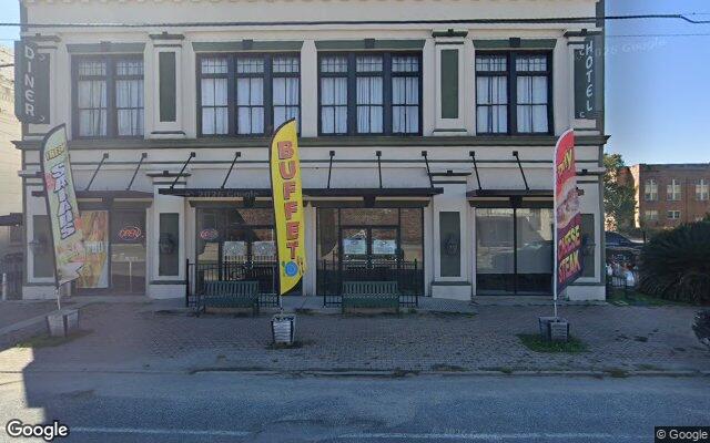 Street view of 416-420 Mississippi St, 25,202 SF retail building in Donaldsonville, LA