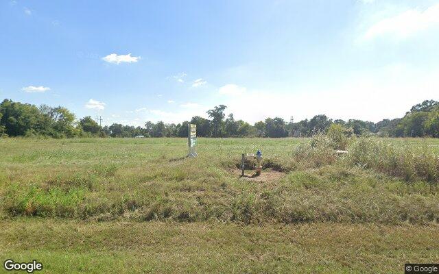 Street view of 6806 Ambassador Caffery Pkwy, 4.56 acres of land in Broussard, LA