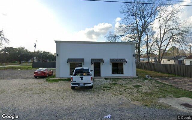 Street view of 604 S Morgan Ave, 2,400 SF freestanding retail building in Broussard, LA