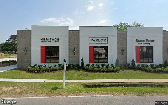 Street view of 403 E Main St (Unit 102), 837 SF strip center in Broussard, LA
