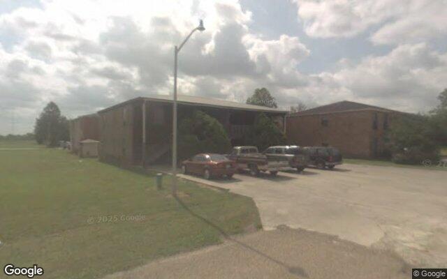 Street view of 105, 205 Windward St, Apartment Complex in Lafayette, LA
