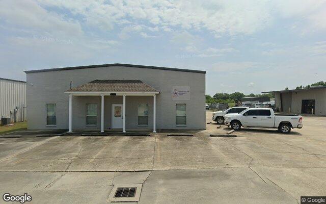 Street view of 3002 S Ruby St, 5,000 SF warehouse in Gonzales, LA