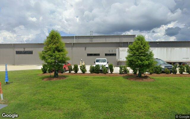 Street view of 2760 Outfitter's Dr, 34,000 SF freestanding retail building in Gonzales, LA