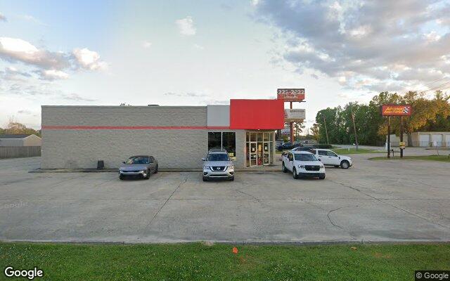 Street view of 12516 Hwy 44, 6,613 SF auto dealership in Gonzales, LA
