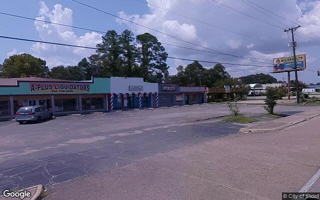 Street view of 3275 Pontchartrain Dr, 20,070 SF retail building in Slidell, LA