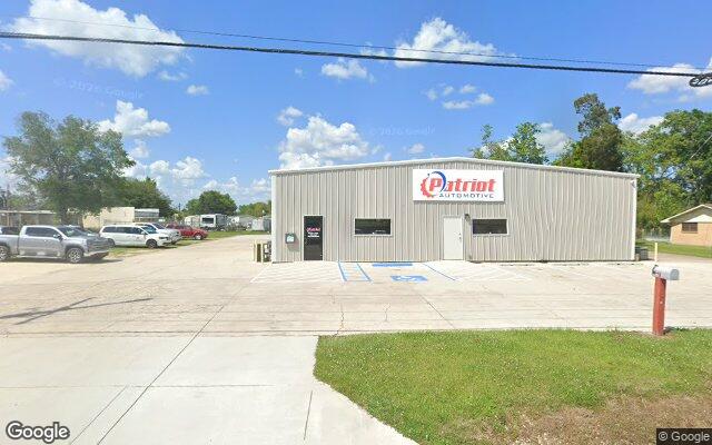 Street view of 41028 Hwy 621, 7,500 SF industrial/warehouse building in Gonzales, LA