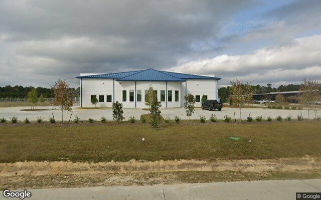 Street view of 529 Johnny F Smith Avenue, 37,880 SF industrial/warehouse building in Slidell, LA