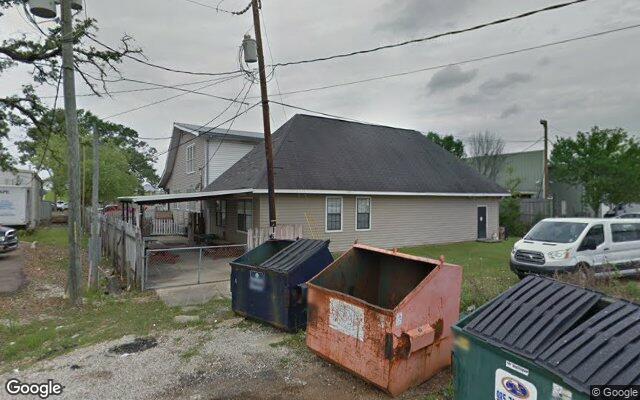 Street view of 1991 N Causeway Blvd, 4,876 SF day care center in Mandeville, LA