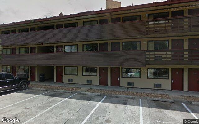 Street view of 11314 Boardwalk Dr, hotel property on 1.08 acres in Baton Rouge, LA