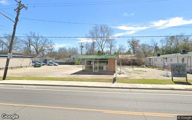 Street view of 4328 Government St, 1,805 SF freestanding retail building in Baton Rouge, LA