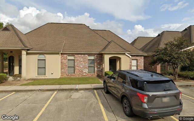 Street view of 1978 Hwy 190 (Ste 5-A), 1,073 SF office building in Covington, LA