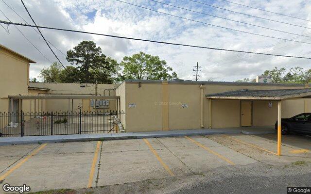 Street view of 1934 Scenic Hwy, 11,301 SF church building in Baton Rouge, LA