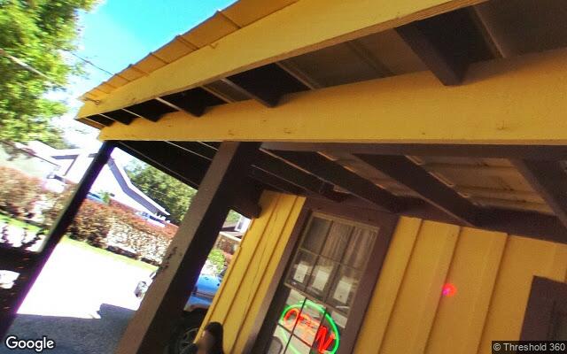 Street view of 516 S Tyler St, 2,161 SF restaurant building in Covington, LA